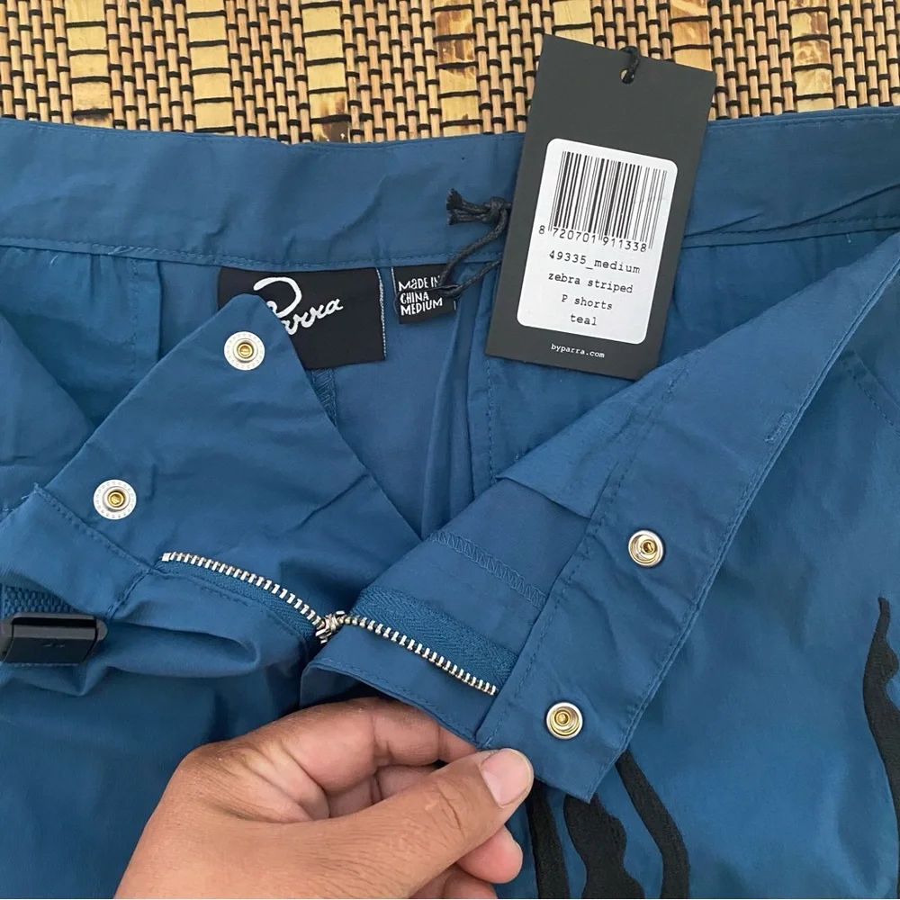 By Parra Men's Zebra Striped Teal‎ Shorts Size M Embroidered Casual New with Tag